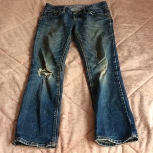 Gap size 7 distressed jeans